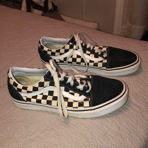 Vans old skool shoes *CLEAN*